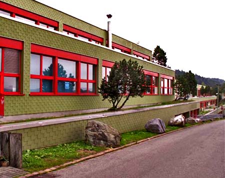 Firmengebäude Harisberger Beleuchtungs-Service AG